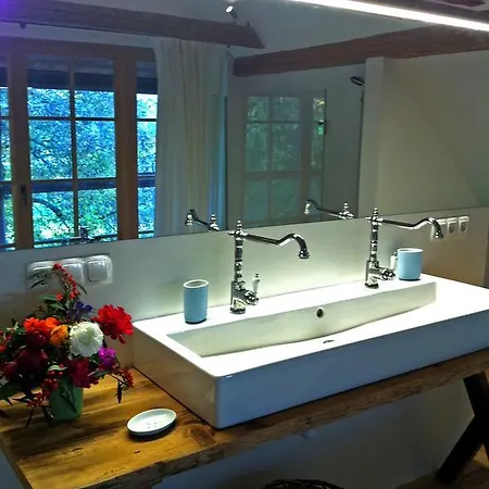 Ferienhaus Am Waldrand Gelegen